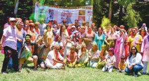 ARTIA Covenyor of Kenya Dr. Sonvir Singh with Deputy High Commissioner of India to Kenya, Shree Rohit Vadhwana;  Chairperson of the Hindu Council of Kenya, Ms. Sujata Kotamtaju;  Trustees of the Hindu Council of Kenya, Dr. Bimal Kantaria, Mr. Bhim ji Bhai,  Mr. Ghanshyam Pabari, RAK Trustee Mr. Bhanendra Bagda, PBD Awardee Dr. Prakash Heda,  and the distinguished North Horr MP, Honorable Wario Guyo Adhe